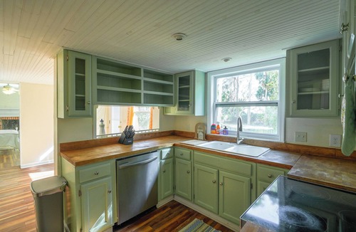Country Club Estates House | The Marsh House