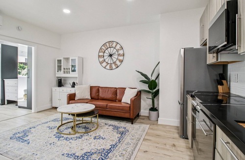 Martinez Apartment | The Martinez Oasis