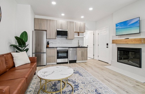 Martinez Apartment | The Martinez Oasis