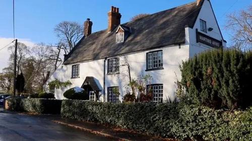 Kinoulton House | The Martins Arms