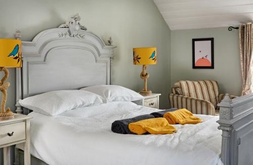 Langford Budville Bed & Breakfast | The Martlet Inn