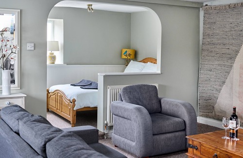 Langford Budville Bed & Breakfast | The Martlet Inn