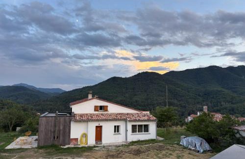 Saint-Laurent-de-Cerdans House | The Mas at Cerdan Art and Nature