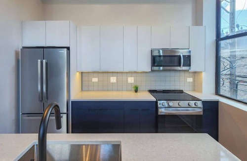 Wicker Park Apartment | The Mason - Luxe 2BR Designer Flat in Bucktown/WP