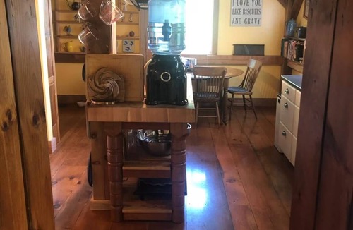 Etna Apartment | The Master Builder at The Yellow Barn Estate