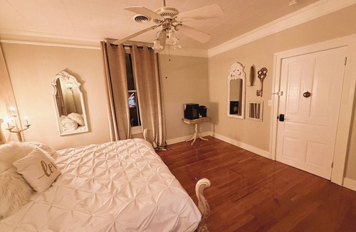 Abbeville Bed & Breakfast | The Matron Room at The Deodara