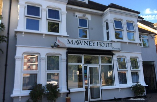 Brooklands Hotel | The Mawney Hotel