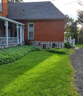 Elgin Bed & Breakfast | The Mays Place Bed and Breakfast