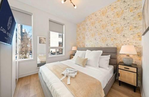 Grange Park Hotel | The McCaul by Casa Hotels - Spacious Group Suite Near FIFA