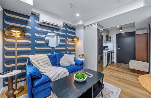 Grange Park Apartment | The McCaul | Cozy Basement Near FIFA World Cup
