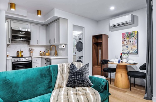 Grange Park Apartment | The McCaul | Lower Level Suite near FIFA 2026