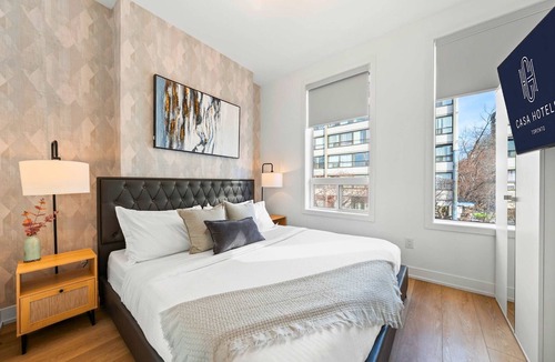 Grange Park Hotel | The McCaul | Spacious DT Suite near FIFA 2026