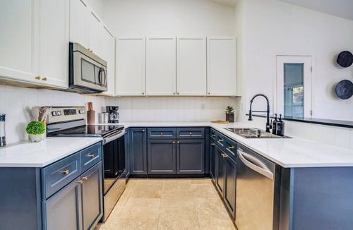 McKinney House | The McKinney Luxury Escape Close to Everything!