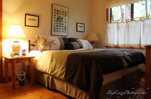 Folsom Bed & Breakfast | The Meadow Cabin