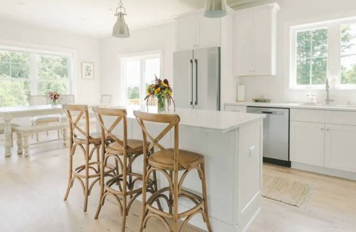 Woodbury House | The Meadow Farmhouse