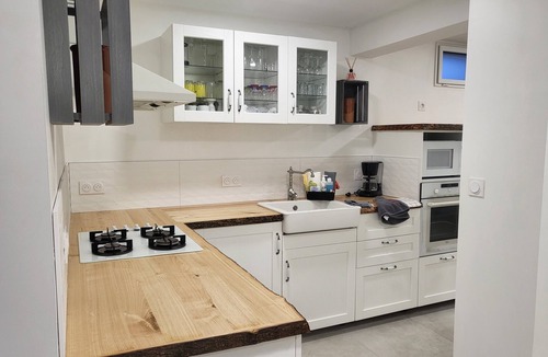 Saint-Michel-Mont-Mercure House | THE MEADOW FIELDS OF MEMORIES