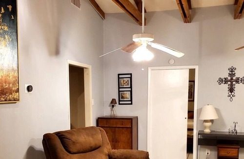 Quitman Apartment | The Meadow Vista Apt B