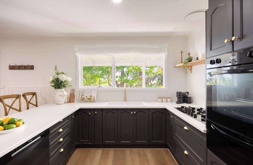 Yarra Glen House | The Meadow Yarra Valley | Spa & Sauna