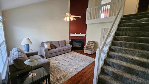 Buechel House | The Meadows