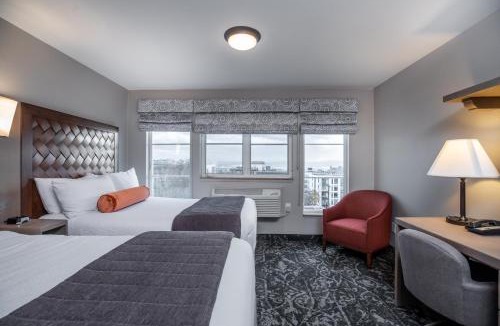 Lower Queen Anne Hotel | The Mediterranean Inn