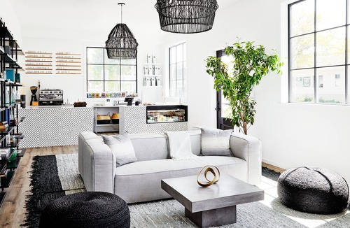 Greenport Hotel | The Menhaden