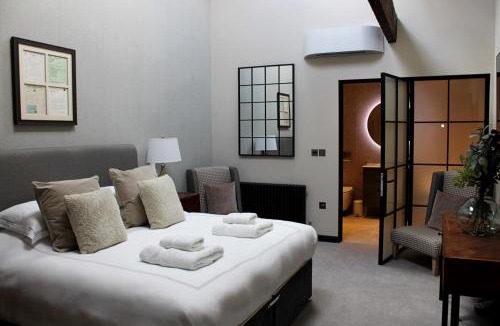 Tideswell Hotel | The Merchant's Yard