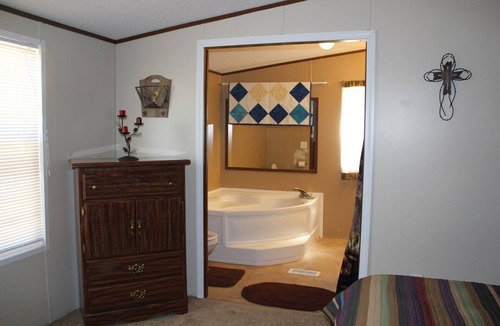 Black House | The Merle Haggard Cabin