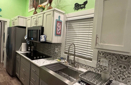 Rockport House | The Mermaid a Cozy 1-bedroom bungalow in nice Rockport