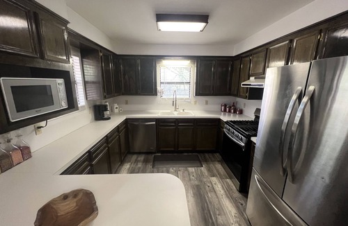 Potosi House | The Mesquite Retreat ~ Romantic ~ Secluded ~ Hot Tub ~ Fire Pit ~ Very Relaxing