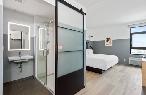 Downtown Los Angeles Hotel | The Metric