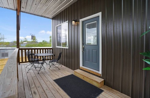Nashville Apartment | The Metropolis | 5 Minutes to Broadway!