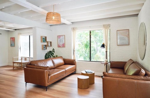 Eagle Heights Ski Chalet | The Metta House