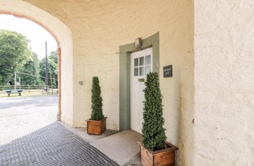 Newbridge Apartment | The Mews Flat
