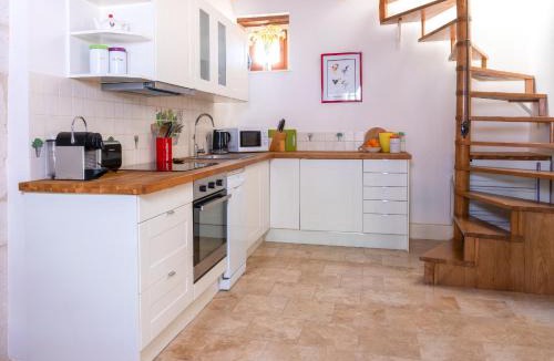 Puligny-Montrachet Apartment | The Mews