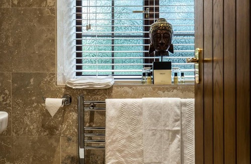 Ossett Hotel | The Mews