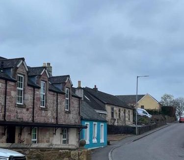 Tillicoultry Apartment | The Mews Holiday Let