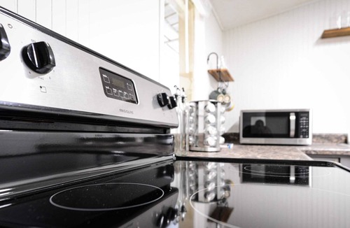 Fortson House | The Mid Century Modern Cute Unit B