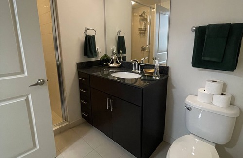 Midtown Apartment | The Midtown Motif