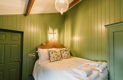Barningham Bed & Breakfast | The Milbank Arms