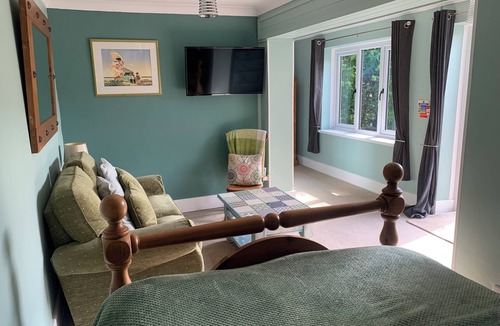 Llandybie Bed & Breakfast | The Mill at Glynhir