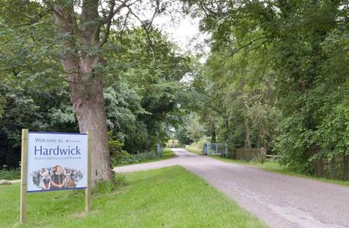 Ault Hucknall House | The Mill Cottage