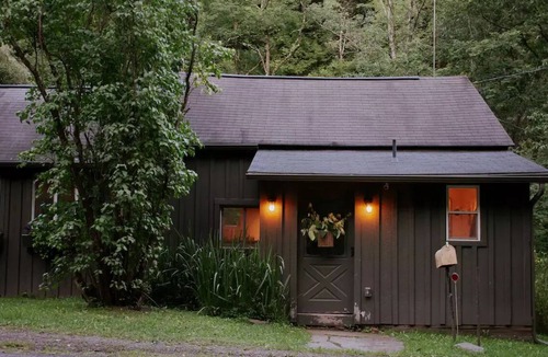 Hamden House | The Mill House: An Enchanting, Stream-Side Retreatn