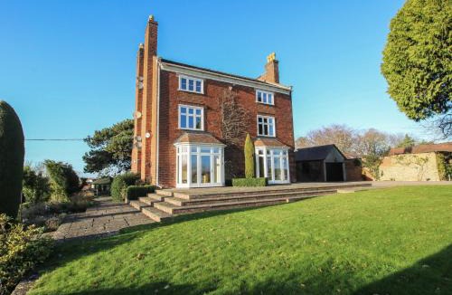 Walcot House | The Mill House