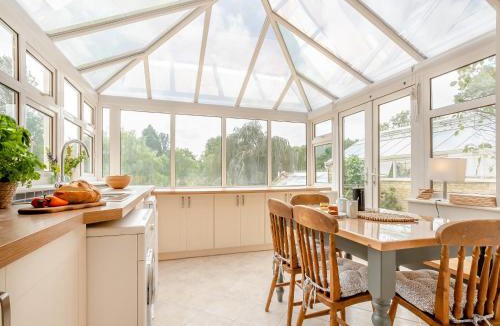 Malmesbury House | The Mill Lodge