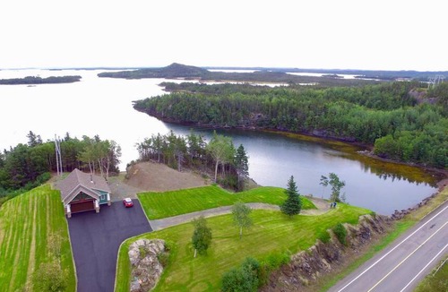 Summerford House | The Millhouse Oceanfront Cottage