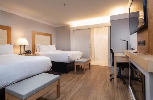 Millbrae Hotel | The Millwood