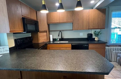 Warrensburg House | The Milton House – Adirondack