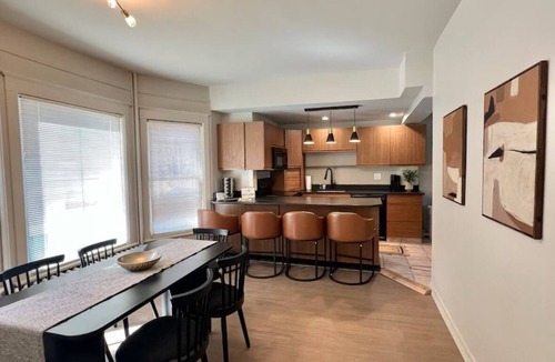 Warrensburg House | The Milton House – Adirondack