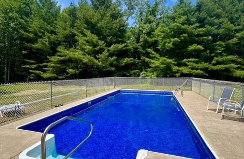 Warrensburg House | The Milton House – Adirondack