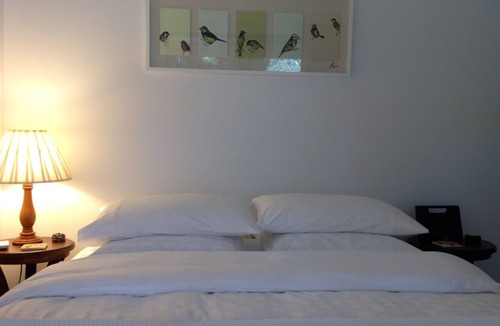 Cockatoo Valley Bed & Breakfast | The Miners Cottage Barossa